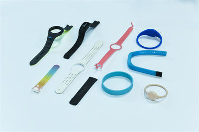Two Color Liquid Silicone Rubber Wristband Sports Strap LSR Injection Machine